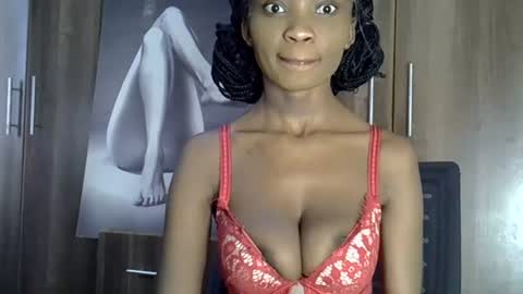 Snapshot of nyverra chatting on 06-22-26, 06:21 nyverra online show from 06-22-26, 06:21