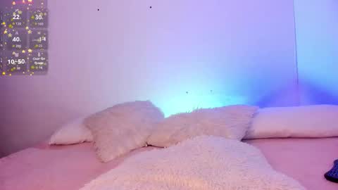 Snapshot of nyx__blackwood chatting on 10-21-25, 10:32 nyx__blackwood online show from 10-21-25, 10:32