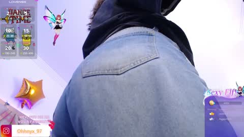 Alex   .    online show from 01-15-25, 09:20