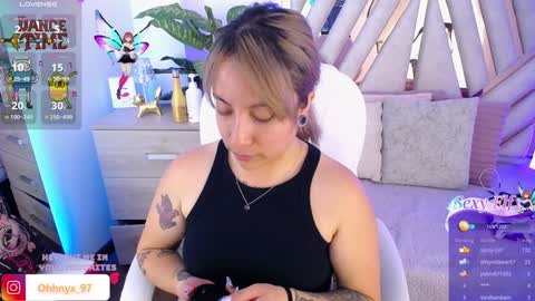 Alex   .    online show from 01-17-25, 02:39