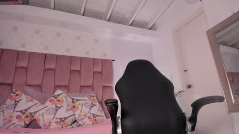 Nyxki Daa online show from 06-07-26, 03:54
