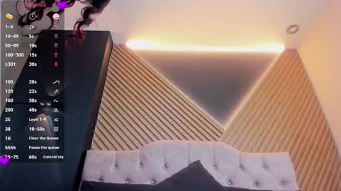 Snapshot of nyxx_moon chatting on 11-28-25, 09:06 Nyx Moon Schedule 1500 - 2200 online show from 11-28-25, 09:06