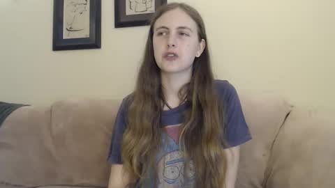 Stef  Derek online show from 10-12-25, 12:09