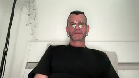 Jonathan Deep online show from 06-15-26, 11:01