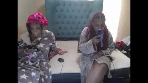 obsessedmimi online show from 05-15-26, 09:49