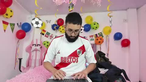 Snapshot of obsession_room chatting on 07-15-26, 11:59 obsession_room online show from 07-15-26, 11:59
