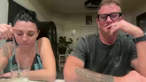 SimplyUs online show from 10-18-25, 05:21