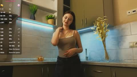 Bella online show from 04-02-26, 03:09