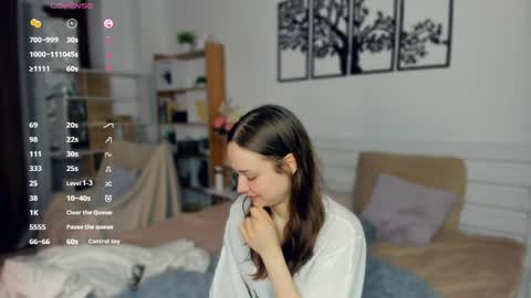 Elis online show from 04-04-26, 08:17