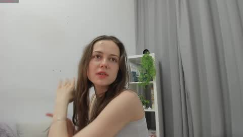 Elis online show from 05-30-26, 02:14
