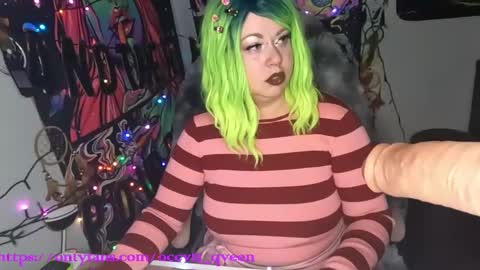 occvlt qveen online show from 01-03-25, 12:54