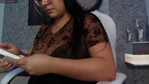 Snapshot of octavia_rouse chatting on 01-10-26, 07:15 independent model online show from 01-10-26, 07:15