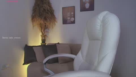independent model online show from 05-21-26, 02:02