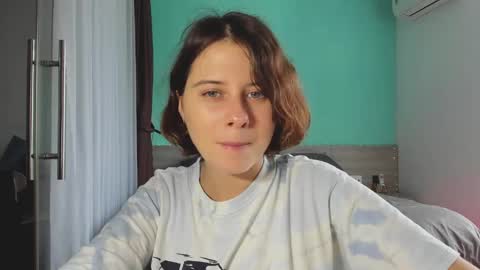 Evie online show from 01-11-25, 08:22