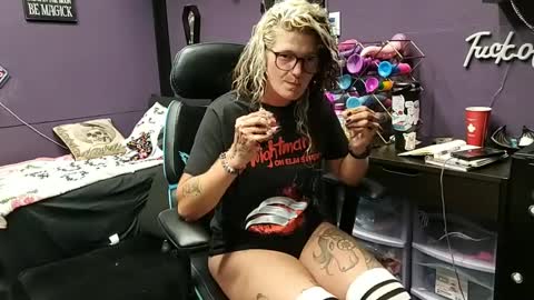 Oddy With A Body online show from 09-26-25, 09:02