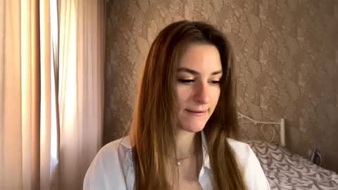 Mia online show from 10-18-25, 08:59