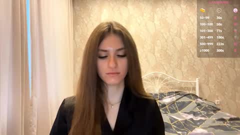 Mia online show from 11-26-25, 08:59