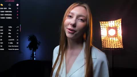 Snapshot of odelyncure chatting on 06-07-26, 01:10 Lynna online show from 06-07-26, 01:10