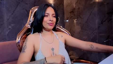 odette_b online show from 11-24-25, 03:39