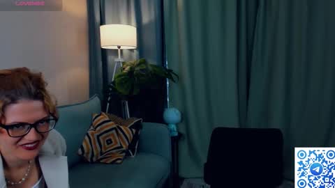 Eli online show from 10-29-25, 04:04