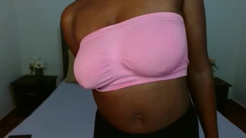 Snapshot of odrienna chatting on 02-15-26, 07:51 odrie online show from 02-15-26, 07:51