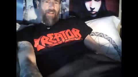 Snapshot of oedipe666 chatting on 04-28-26, 05:12 oedipe666cam online show from 04-28-26, 05:12