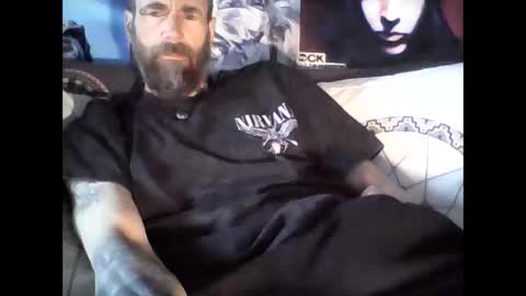 Snapshot of oedipe666 chatting on 05-14-26, 06:53 oedipe666cam online show from 05-14-26, 06:53