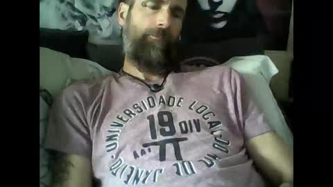 Snapshot of oedipe666 chatting on 06-03-26, 12:19 oedipe666cam online show from 06-03-26, 12:19