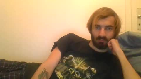 Snapshot of oeffel chatting on 12-12-24, 12:59 oeffel online show from 12-12-24, 12:59