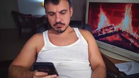 Snapshot of officeman7 chatting on 02-09-25, 04:07 officeman7 online show from 02-09-25, 04:07