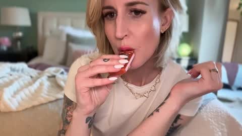 Tams online show from 04-07-26, 03:23