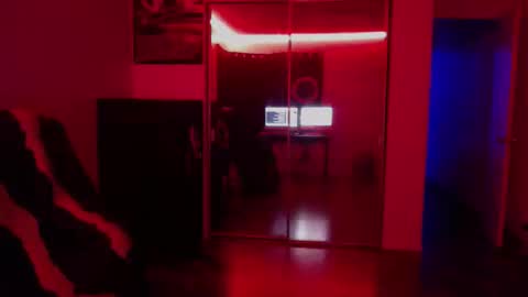 Money online show from 11-30-25, 02:43