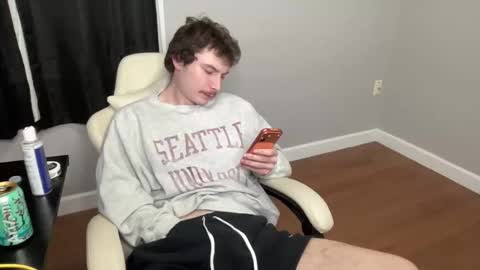 Snapshot of officialtommycash chatting on 01-11-26, 03:55 Tommy Cash online show from 01-11-26, 03:55