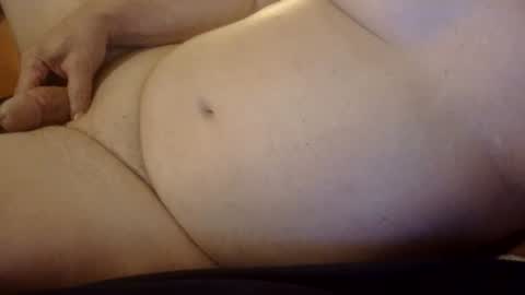 Snapshot of offsides10 chatting on 06-02-26, 02:13 WantsToTryACouple online show from 06-02-26, 02:13