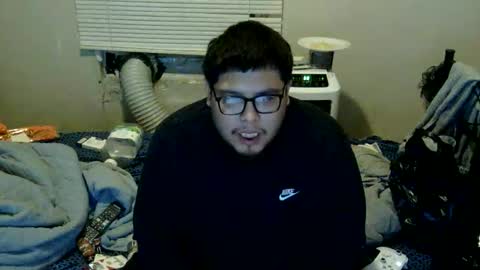 oscar flores online show from 10-16-25, 04:02