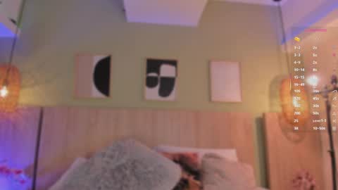 Holly online show from 05-22-26, 11:27