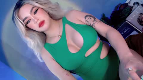 Snapshot of oh_my_bonita chatting on 03-01-25, 06:57 Flora online show from 03-01-25, 06:57