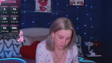 Snapshot of oh_my_julia chatting on 05-19-26, 02:18 oh_my_julia online show from 05-19-26, 02:18