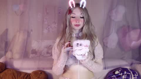 Milly online show from 09-24-25, 07:39