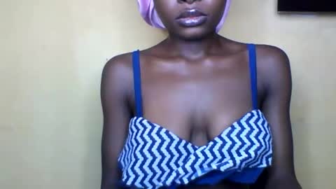 Snapshot of oh_sexyphilo chatting on 11-30-25, 09:24 philo bby online show from 11-30-25, 09:24