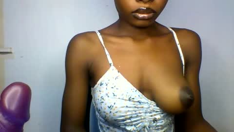 Snapshot of oh_sexyphilo chatting on 02-11-26, 04:17 philo bby online show from 02-11-26, 04:17