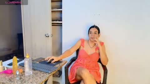 Snapshot of oh_tique chatting on 07-14-26, 06:13 LU online show from 07-14-26, 06:13