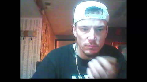 who dares  toss me some  tips lets have fun online show from 01-02-25, 09:18