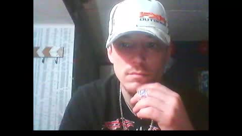 who dares  toss me some  tips lets have fun online show from 01-13-25, 09:08