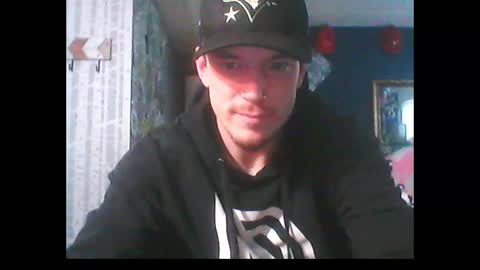 who dares  toss me some  tips lets have fun online show from 01-13-25, 07:10