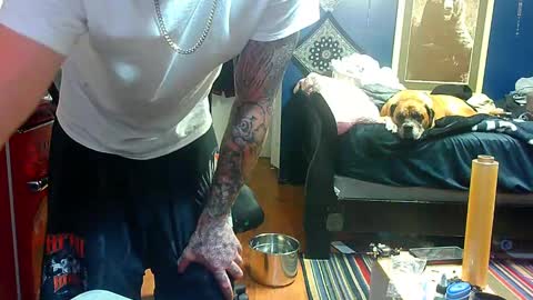 who dares  toss me some  tips lets have fun online show from 09-11-25, 04:12