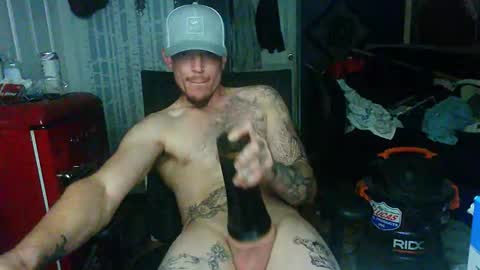 who dares  toss me some  tips lets have fun online show from 10-16-25, 11:44