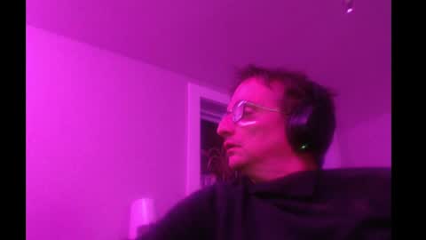 Snapshot of ohbitt chatting on 01-09-25, 03:58 ohbitt online show from 01-09-25, 03:58