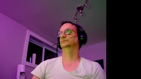 ohbitt online show from 11-13-25, 04:33