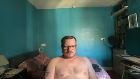 Snapshot of ohdannyboy2026 chatting on 06-21-26, 04:09 ohdannyboy2026 online show from 06-21-26, 04:09